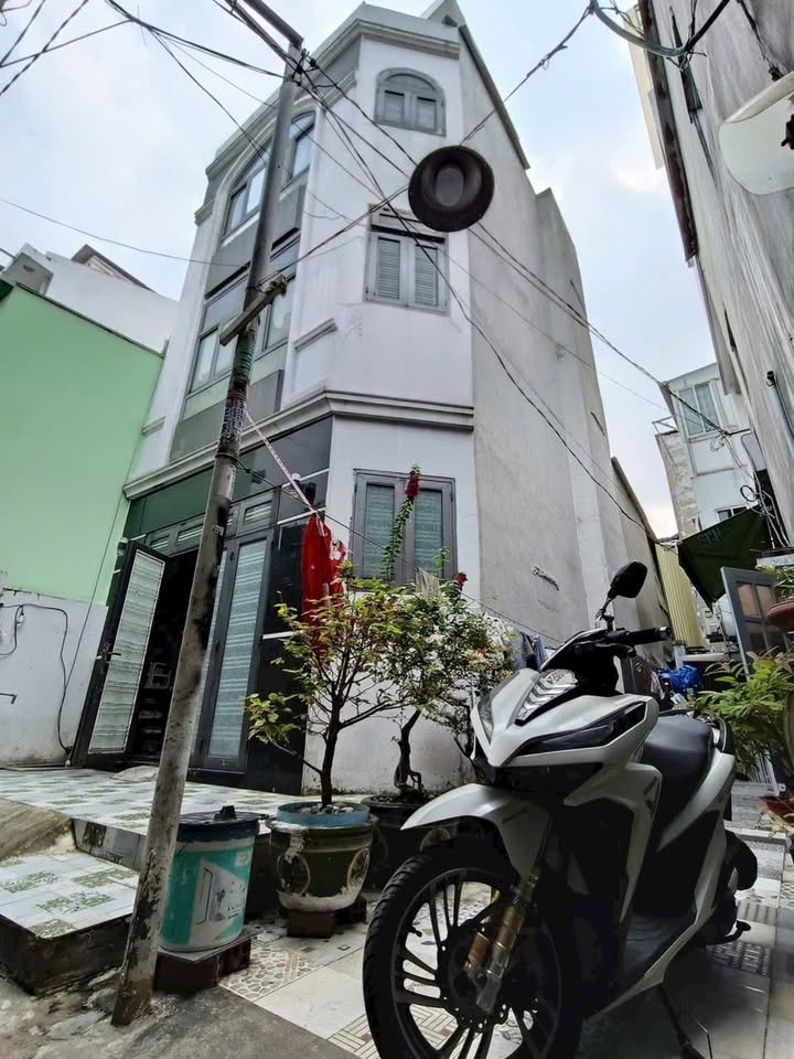 Nhà riêng Quận 11 29m² giá 4.6 tỷ - Chính chủ bán