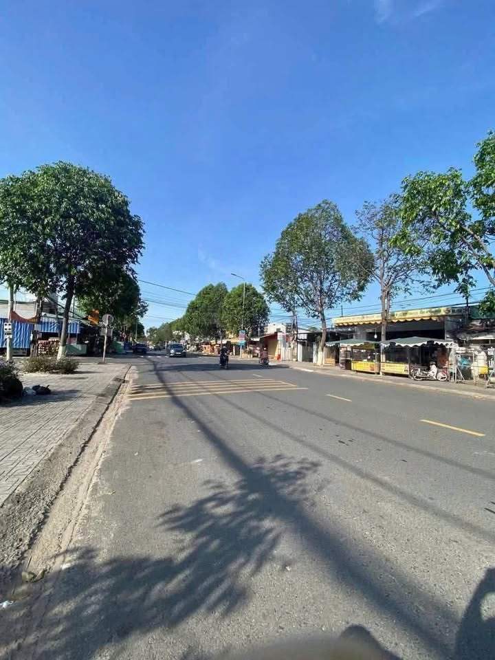 Đất nền Nguyễn Trãi Tây Ninh 240m² 8.5 tỷ - Đường to ô tô