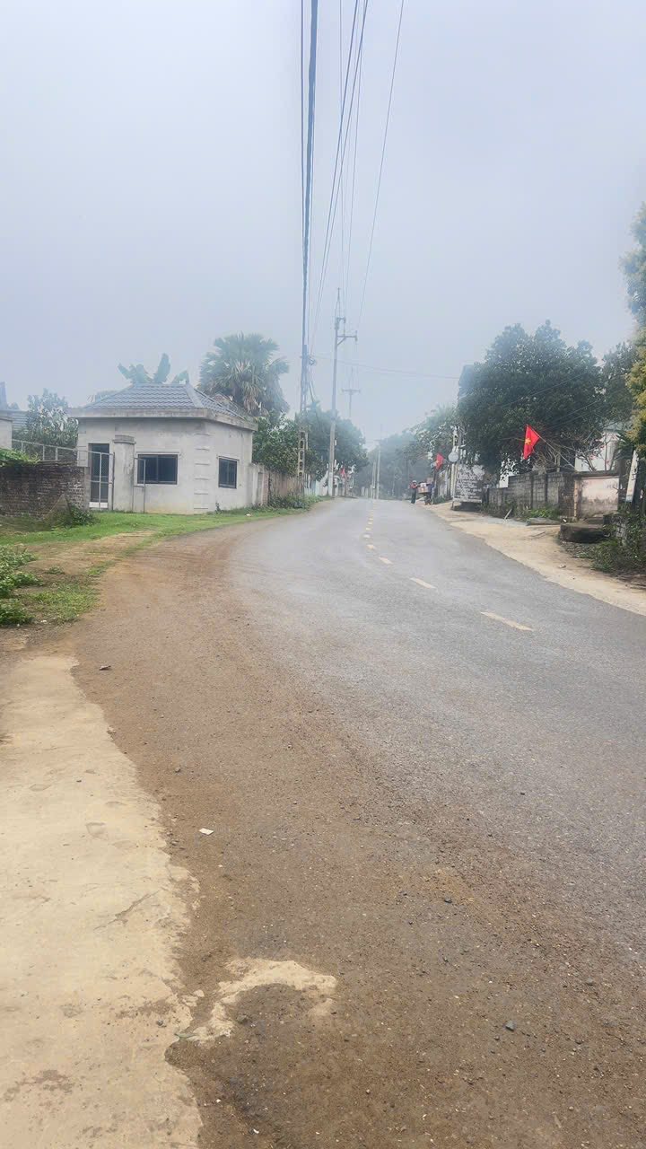 Đất nền Yên Bình Thạch Thất 2.400m² – Sổ đỏ chính chủ