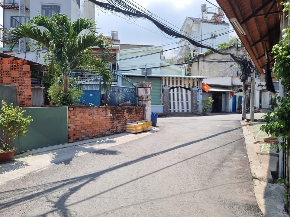 Nhà HXH Tăng Nhơn Phú B 52m2 3.2 tỷ - Ô tô vào tận nhà