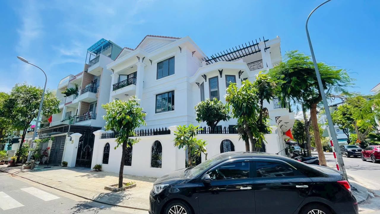 Townhouse Hà Quang 2 184m²/20.5 tỷ - Mặt tiền kinh doanh