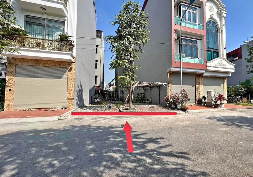 Đất nền Đống Đa 100m² giá 2.8 tỷ - Sổ đỏ chính chủ