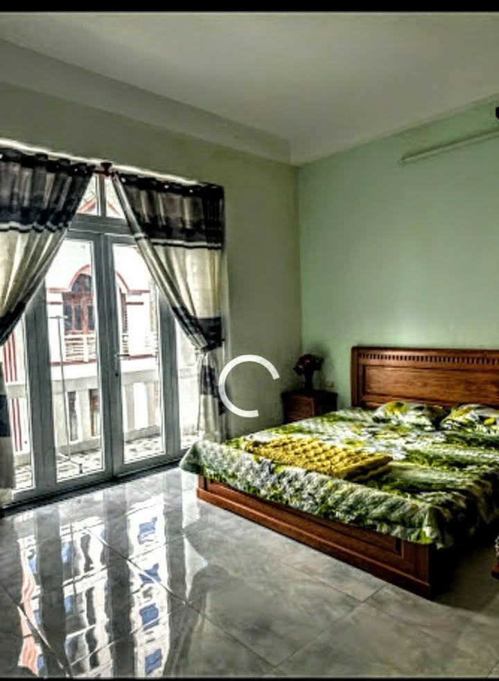 Nhà nguyên căn Đường An Thượng 180m² giá 30 triệu - Sẵn sàng ở ngay