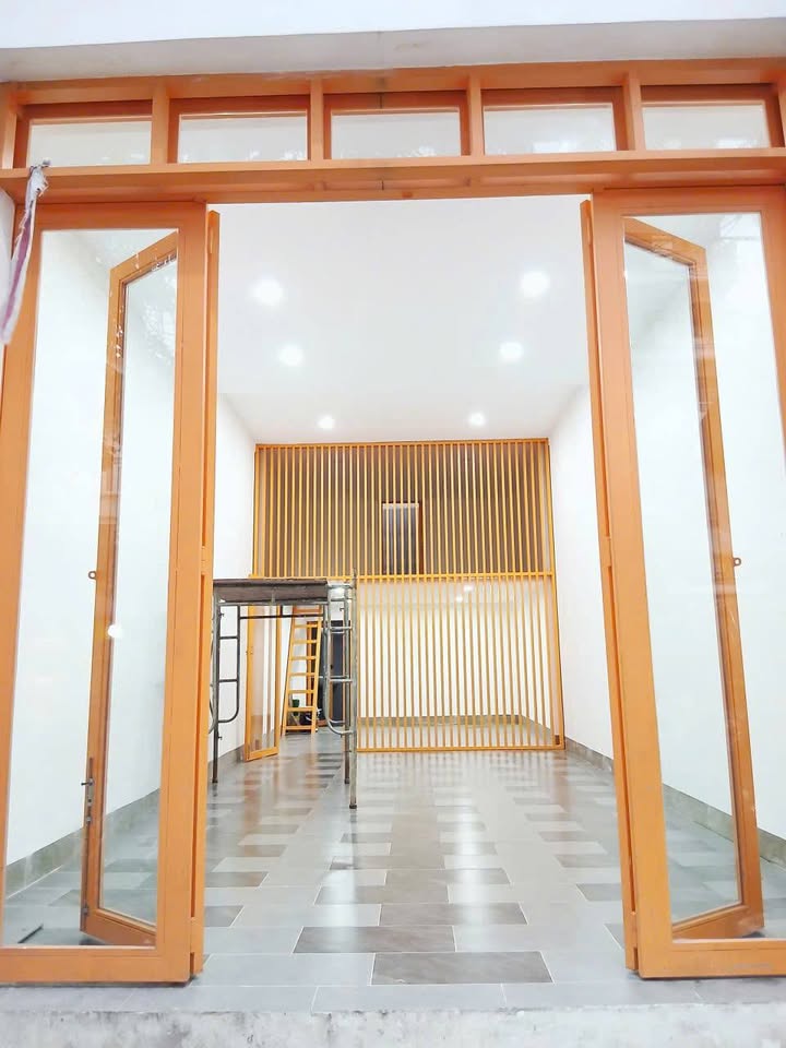 Nhà nguyên căn Quận 12 52m² 11 triệu - Sẵn sàng ở ngay