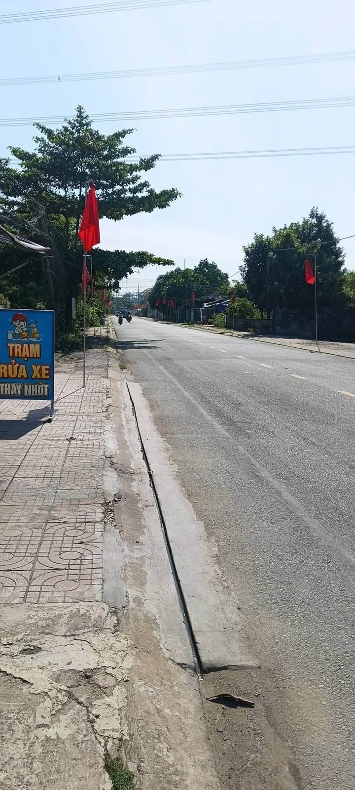 Nhà riêng Bình Mỹ Củ Chi 220m2 4.5 tỷ - Ô tô vào tận nhà