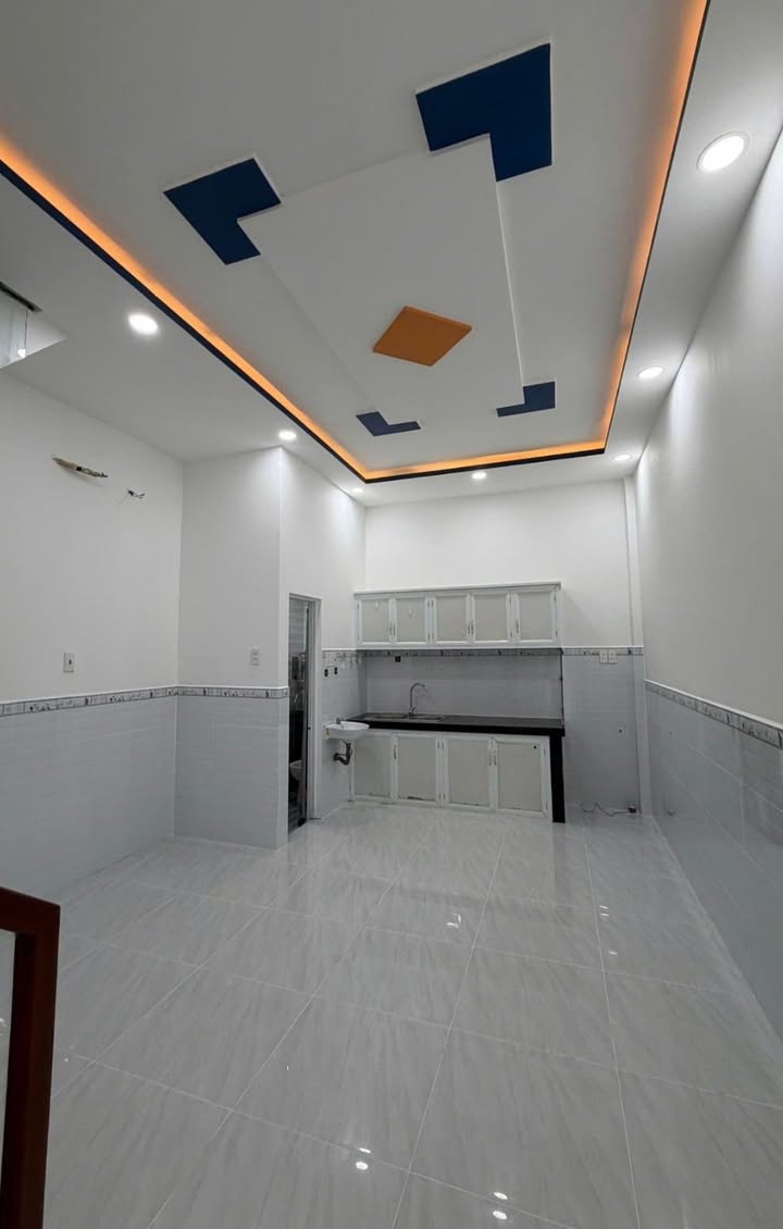 Nhà mặt tiền Lê Văn Quới Tân Phú 3.25 tỷ - Thích hợp KD