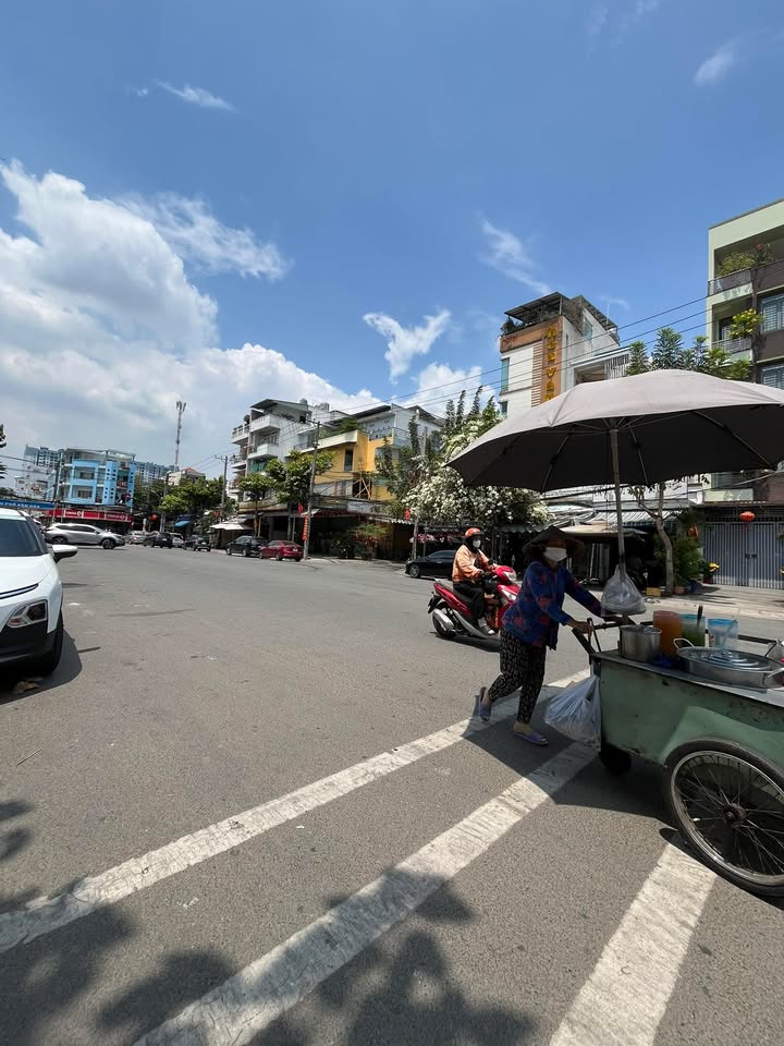 Đất nền Lâm Văn Bền Q7 95m² giá 6 tỷ - Sổ đỏ chính chủ