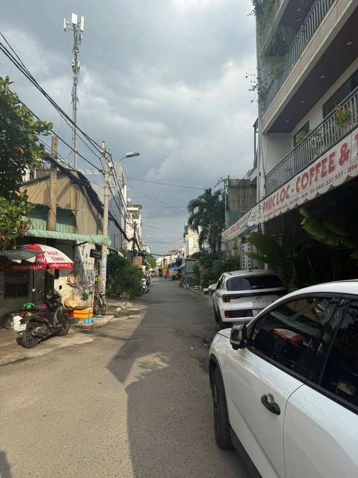 Nhà Đường Số 5 Linh Xuân 98m² 6,5 tỷ - Ô tô vào tận nhà