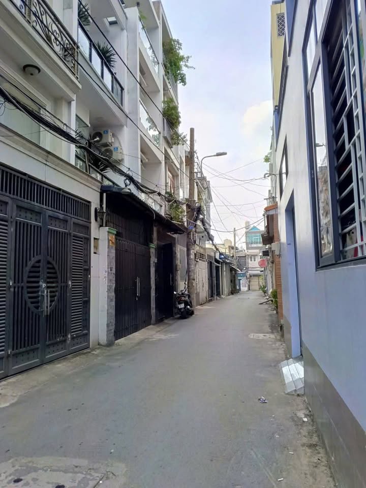 Nhà Bùi Quang Là Gò Vấp 40m² giá 4 tỷ - Chính chủ bán