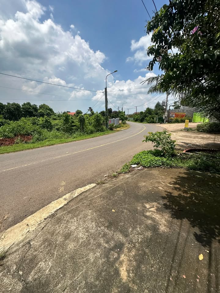 Đất nền Nguyễn Trãi Thuận An 210m² 260 triệu - Sổ đỏ chính chủ