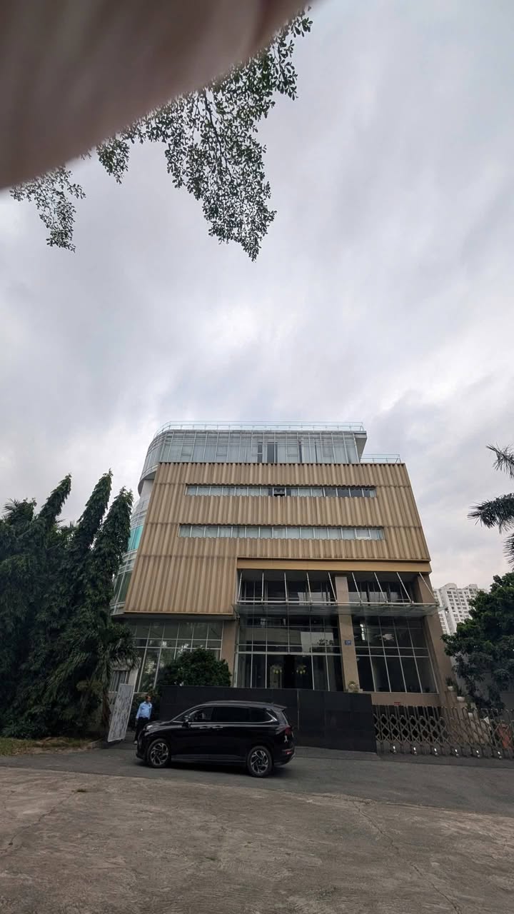 Văn phòng Nguyễn Hữu Thọ Q7 1.550m² 200 triệu - Tòa hạng A