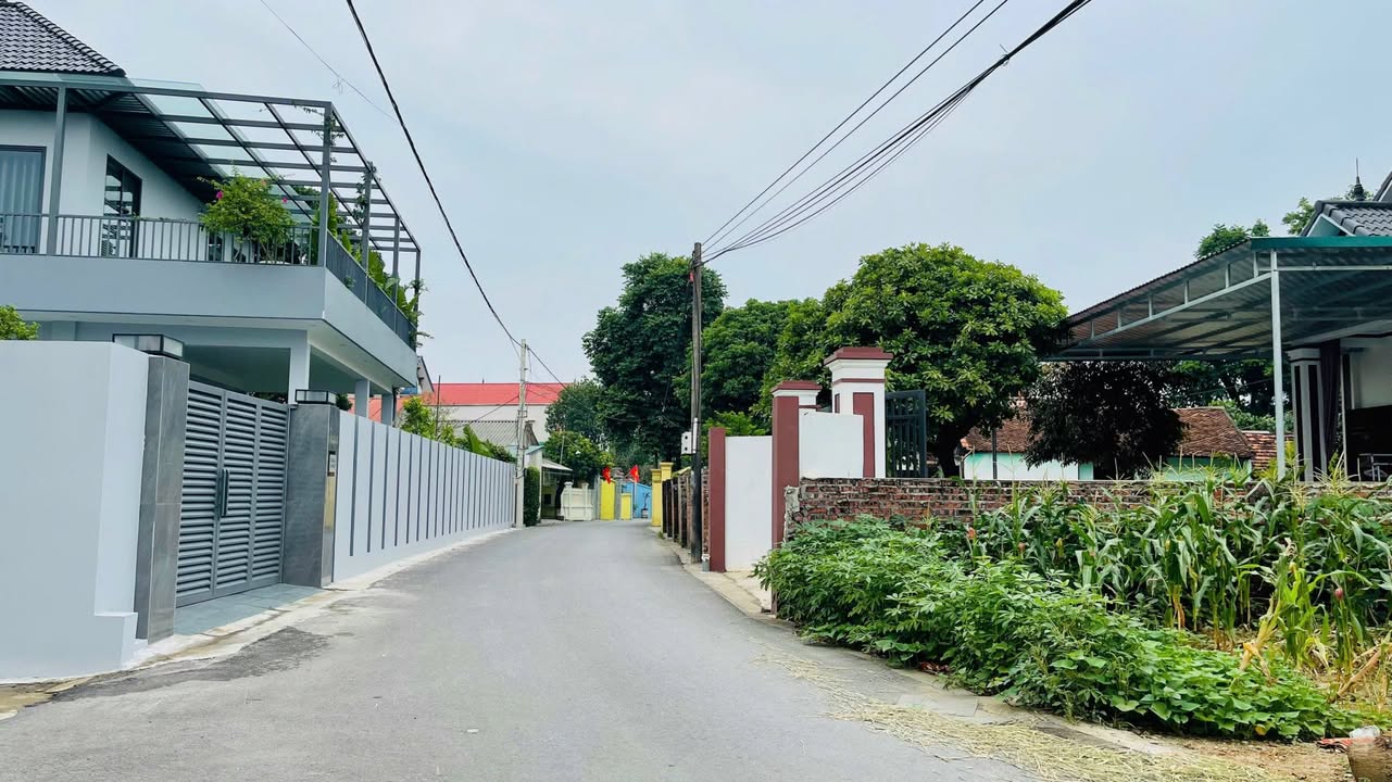 Đất Đông Yên Quốc Oai 64m² giá thỏa thuận - Sổ đỏ chính chủ