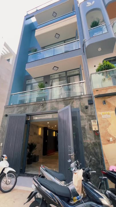 Nhà phố Bà Điểm 85m² giá 7.5 tỷ - Chính chủ bán gấp