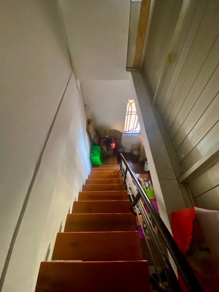 Nhà MT Lê Văn Sỹ P.1 26m² 9.5 tỷ – KD sầm uất