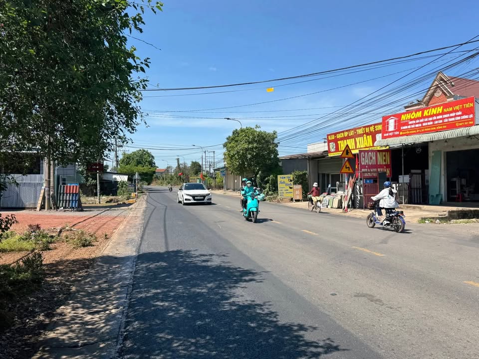 Đất nền Nguyễn Hoàng Tân Bình 800m² 11 tỷ - Đất thổ cư