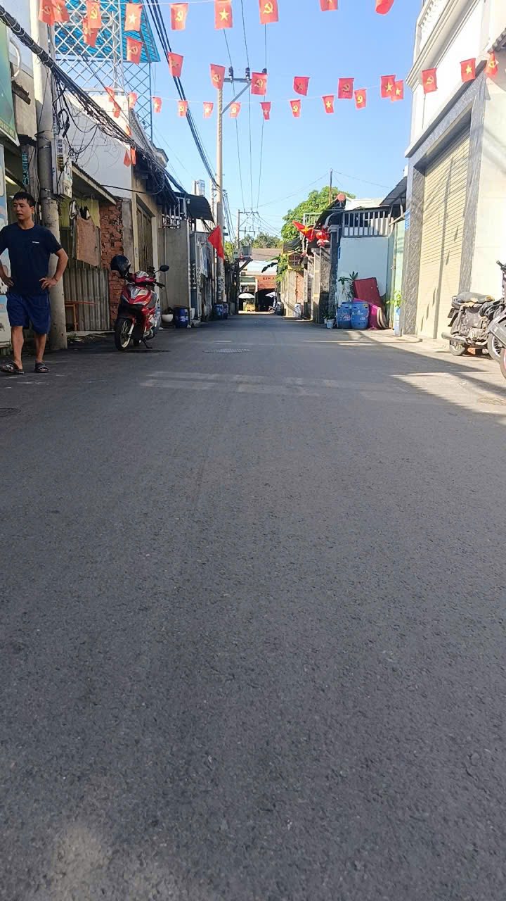 Nhà riêng Đoàn Thị Kia Dĩ An 100m² 4.5 tỷ - Sẵn sàng ở ngay