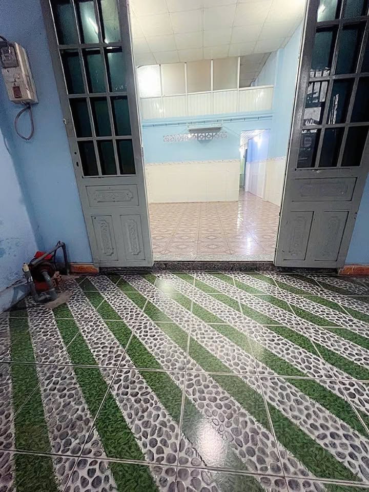 Nhà nguyên căn Nguyễn Thị Thạnh Q12 60m² 5 triệu - Ô tô vào tận nhà