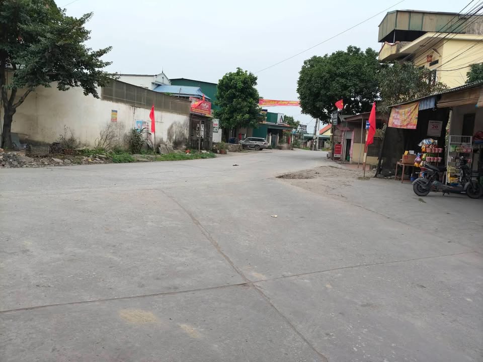 Đất nền Vĩnh Tân Đông Triều 135m² 9xx triệu - Sổ đỏ chính chủ