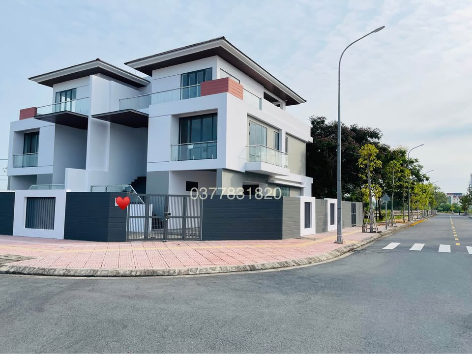 Nhà riêng Khu Amaluna P9 Vĩnh Long 264m² 9.5 tỷ - Chính chủ bán