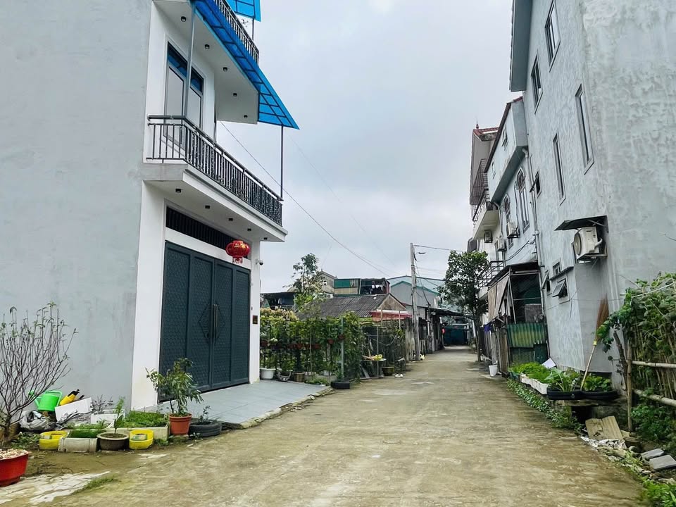 Đất Lê Lợi Vinh 129m² 3.35 tỷ - Đường to ô tô