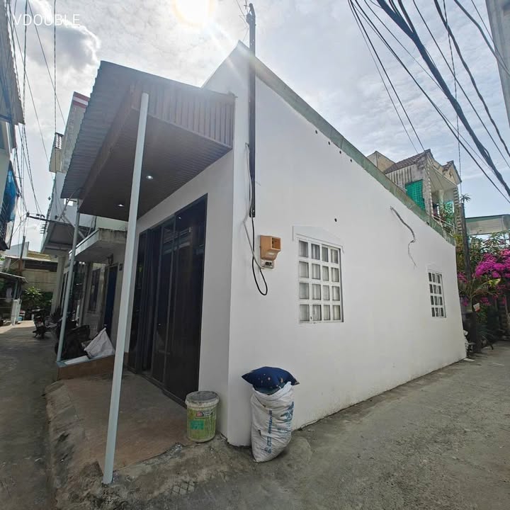 Nhà trệt Nguyễn Văn Linh Ninh Kiều 40m² 3.3 triệu - Sẵn sàng ở ngay