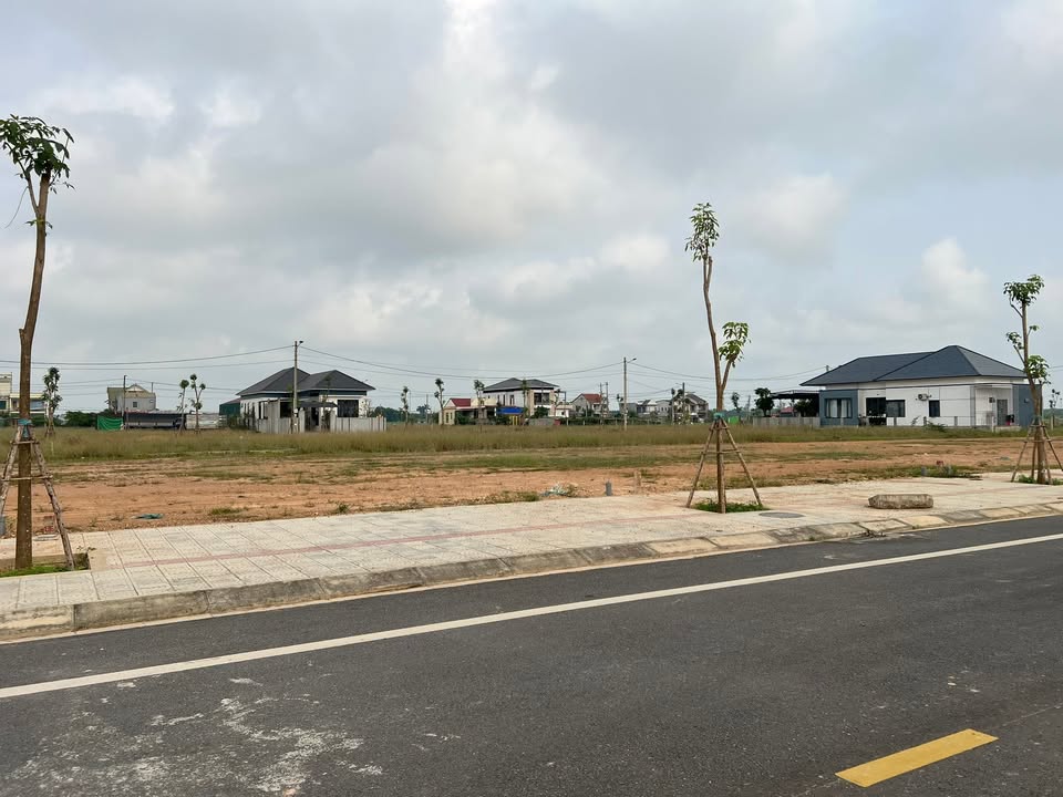 Đất nền Thanh Niên Huế 330m² - Giá tốt, đường ô tô