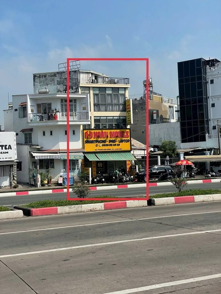 Nhà MT Phạm Văn Đồng Gò Vấp 70m² 11 tỷ - Ô tô vào nhà