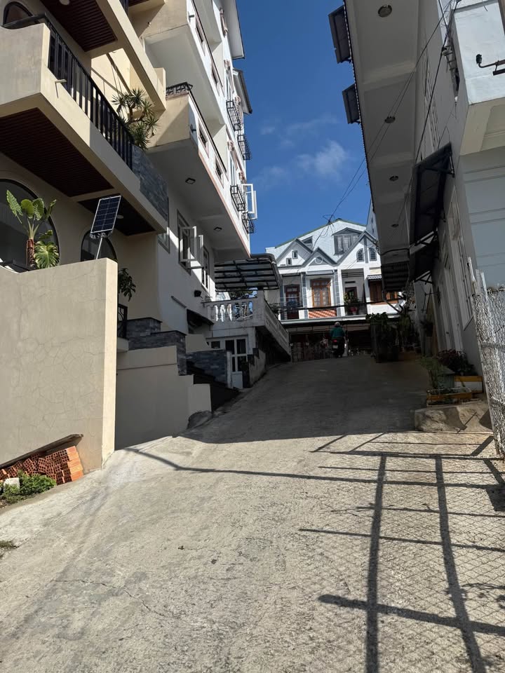 Đất nền Đà Lạt Phường 3 84m² 8.4 tỷ - Sổ đỏ sẵn