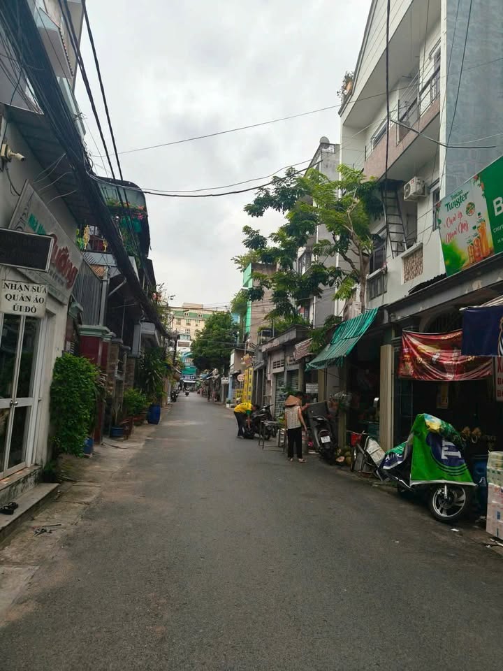 Nhà mặt tiền P.Bình Chiểu 200m² 17 tỷ - Mặt tiền kinh doanh