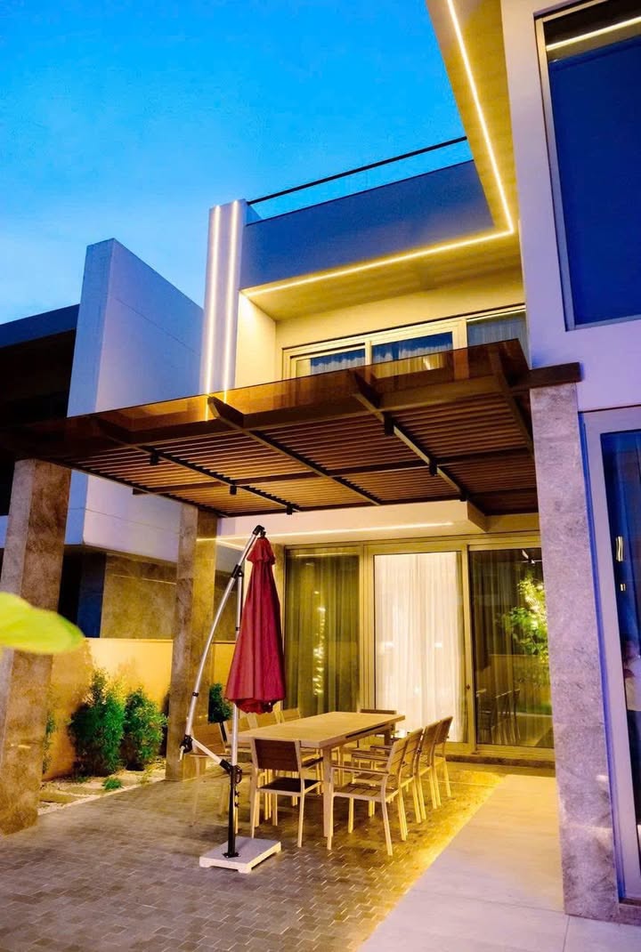 Villa Regal Victoria Ngũ Hành Sơn 90 triệu - Sẵn sàng ở ngay