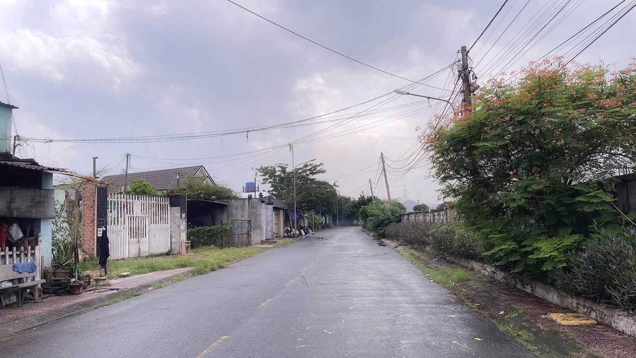 Đất nền Thuận An 99m² giá 4,3 tỷ - Sổ đỏ chính chủ