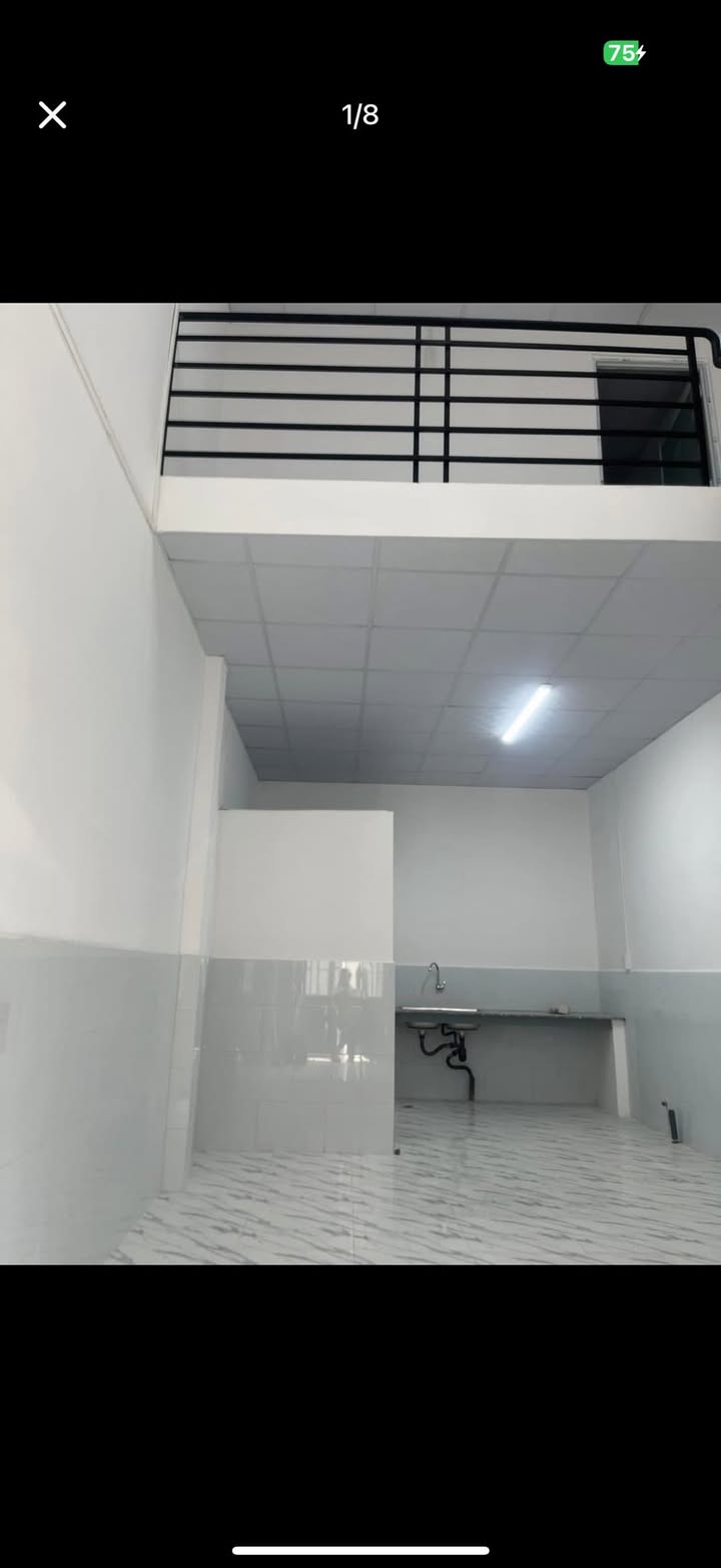 Nha cho thue P7 Q8 32m2 4.5 trieu - Oto vao tan nha