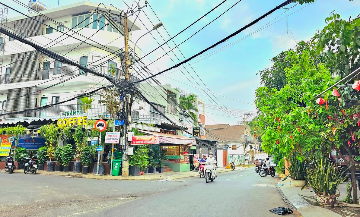Nhà phố Tăng Nhơn Phú A 100m² 8.9 tỷ - Chính chủ bán