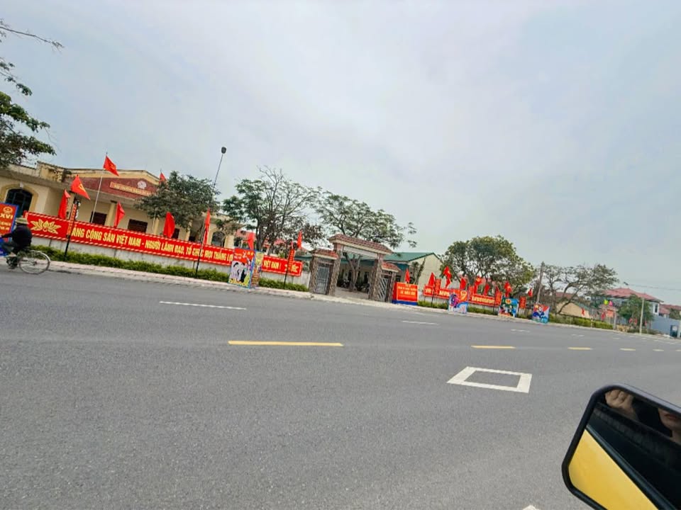 Đất nền Cẩm Nhượng 200m² 1.85 tỷ - Sổ đỏ chính chủ