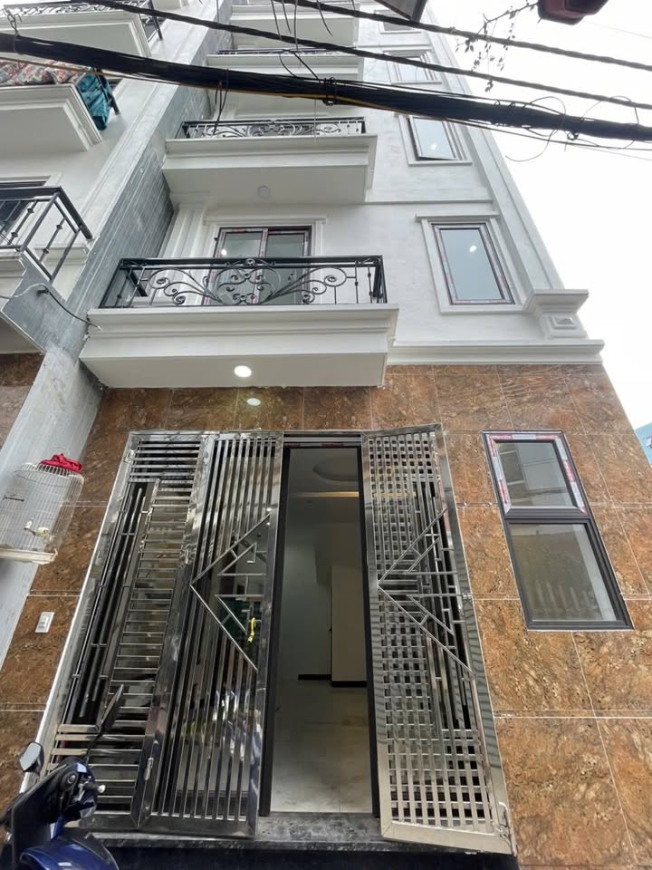 Nhà riêng Phú Diễn 33m² 7 triệu/tháng - Sẵn sàng ở ngay