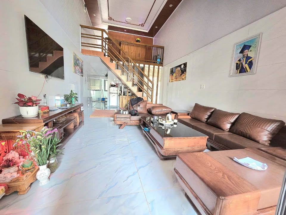 Nhà Vạn Hạnh P8 Đà Lạt 2.5 tỷ - Ô tô vào nhà