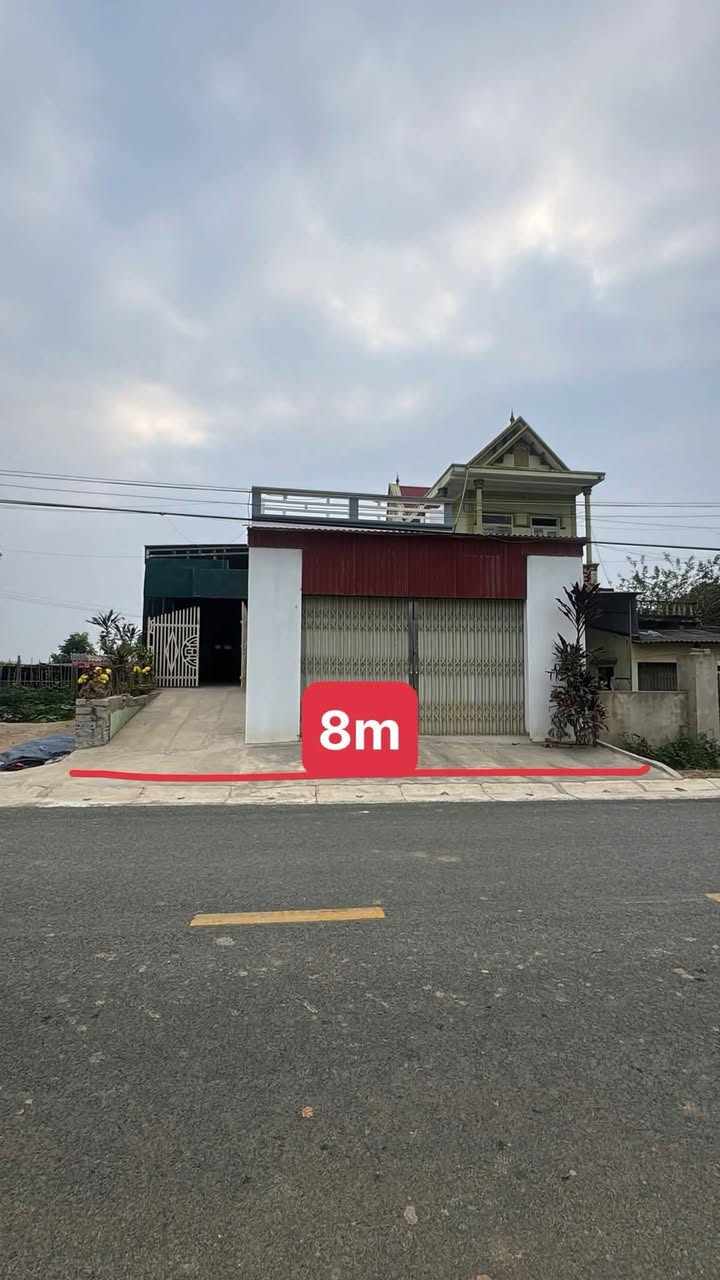 Nhà TL523C Thành Trực 216m2 700 triệu - Ô tô vào nhà