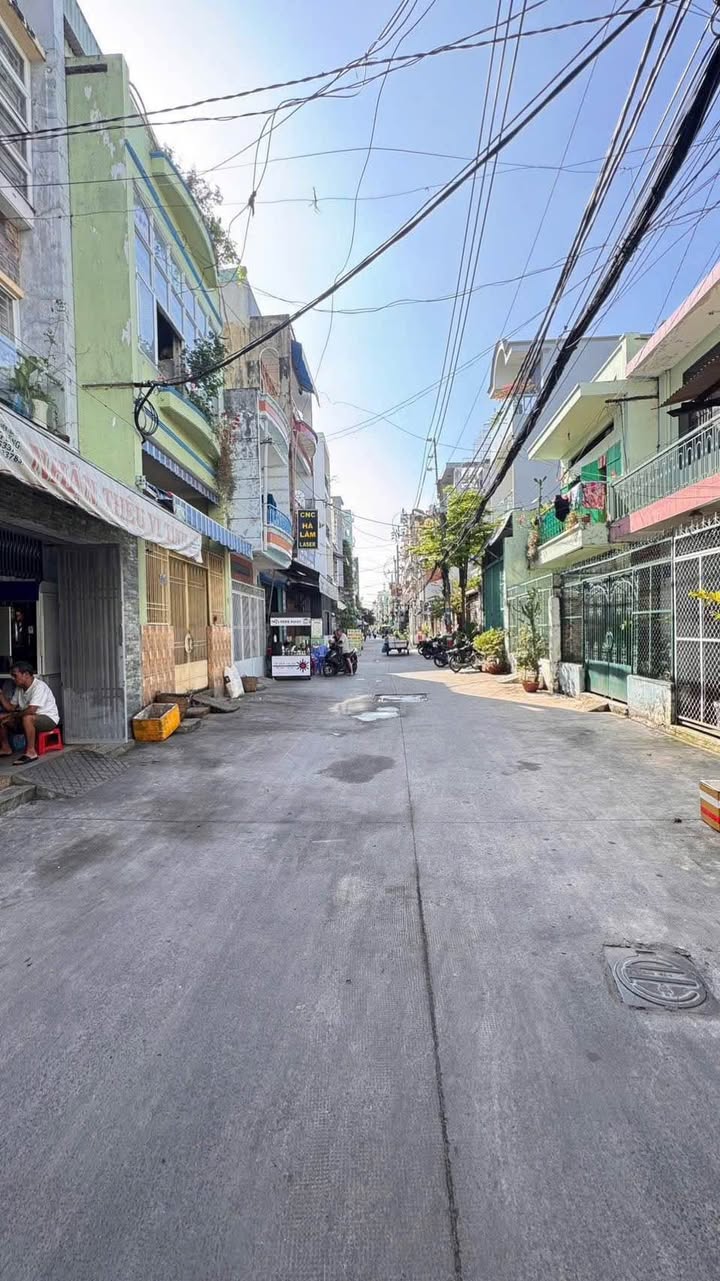 Nhà Tân Phú Khuông Việt 85m² giá 9 tỷ - Ô tô vào tận nhà