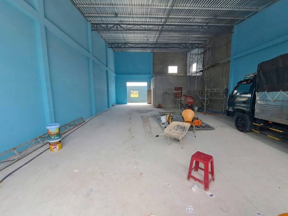 Kho xưởng Xuân Thới Sơn 250m² 14 triệu - Hoạt động ngay