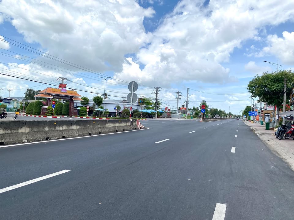 Đất nền QL1A Vĩnh Hưng A 880m² 6 tỷ - Sổ đỏ chính chủ