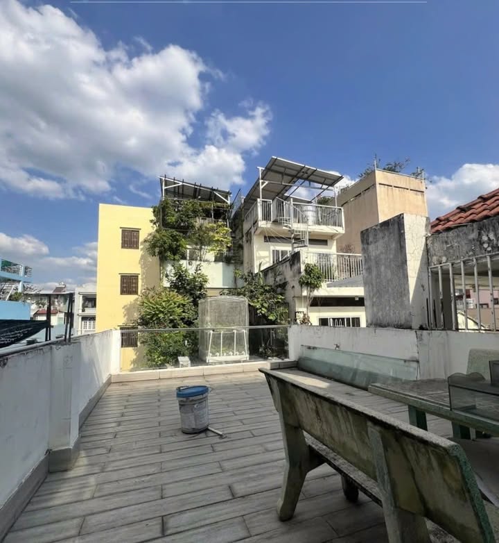 Nhà Nguyễn Duy Dương Q10 60m² giá 8.8 tỷ - Ô tô vào tận nhà