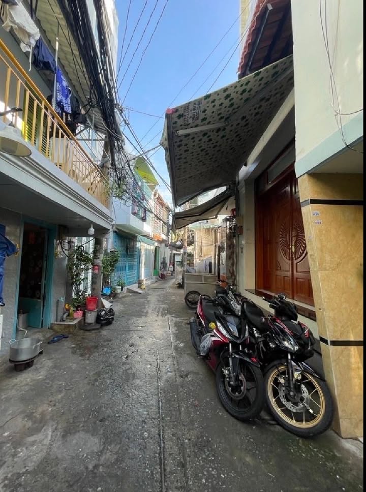 Nhà trệt Kênh Lò Gốm 19m² giá 2.4 tỷ - Sẵn sàng ở ngay