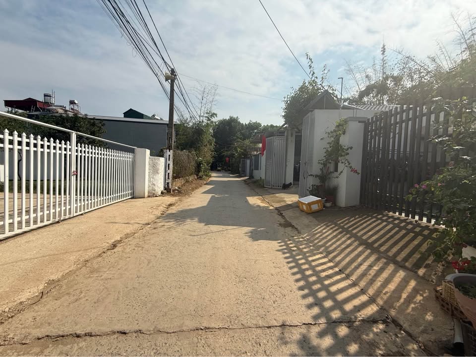 Đất nền Bản Mé Yên Châu 266m² 1.3 tỷ - Sổ đỏ chính chủ