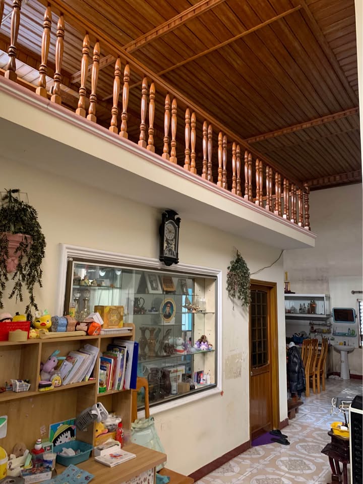 Nhà mặt tiền Hoàng Thị Loan 187m² 4 tỷ - Kinh doanh hiếm