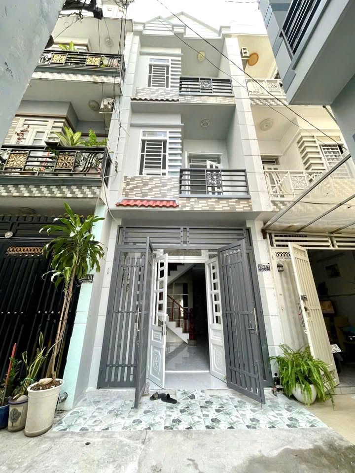 Nhà TA13 Q12 32m² 2,08 tỷ - Sẵn sàng ở ngay