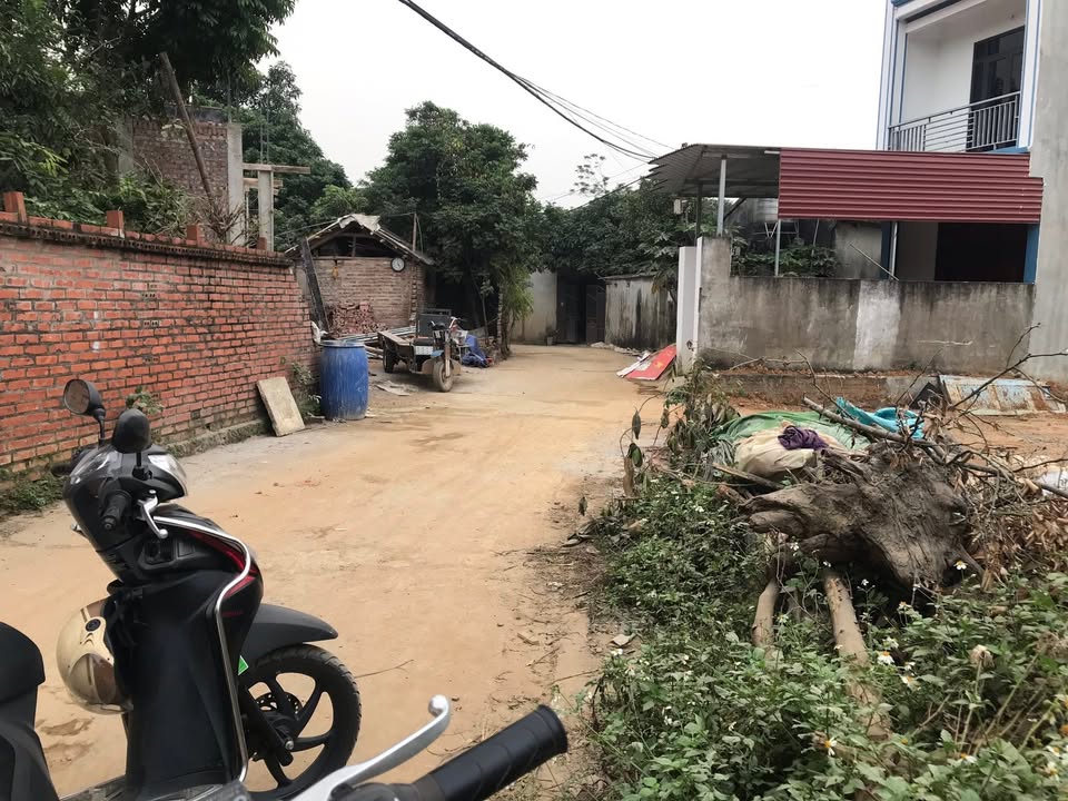 Đất Thôn Đông Thượng Hà Nội 112m² thỏa thuận - Đất thổ cư 100%