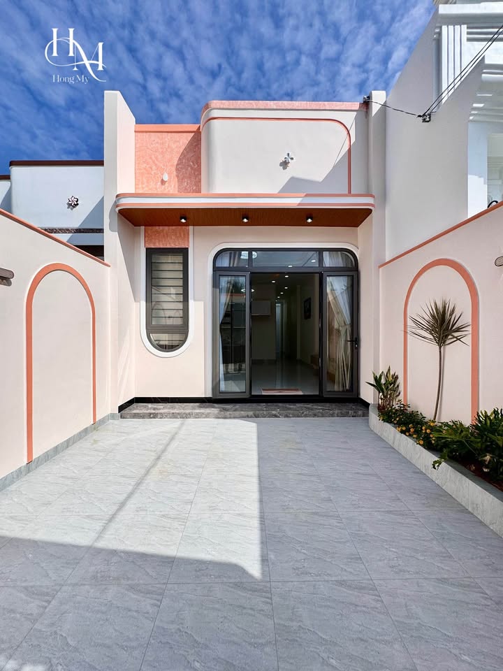 Nhà phố Mỹ Tho 115m² 1.38 tỷ - Ô tô vào tận nhà