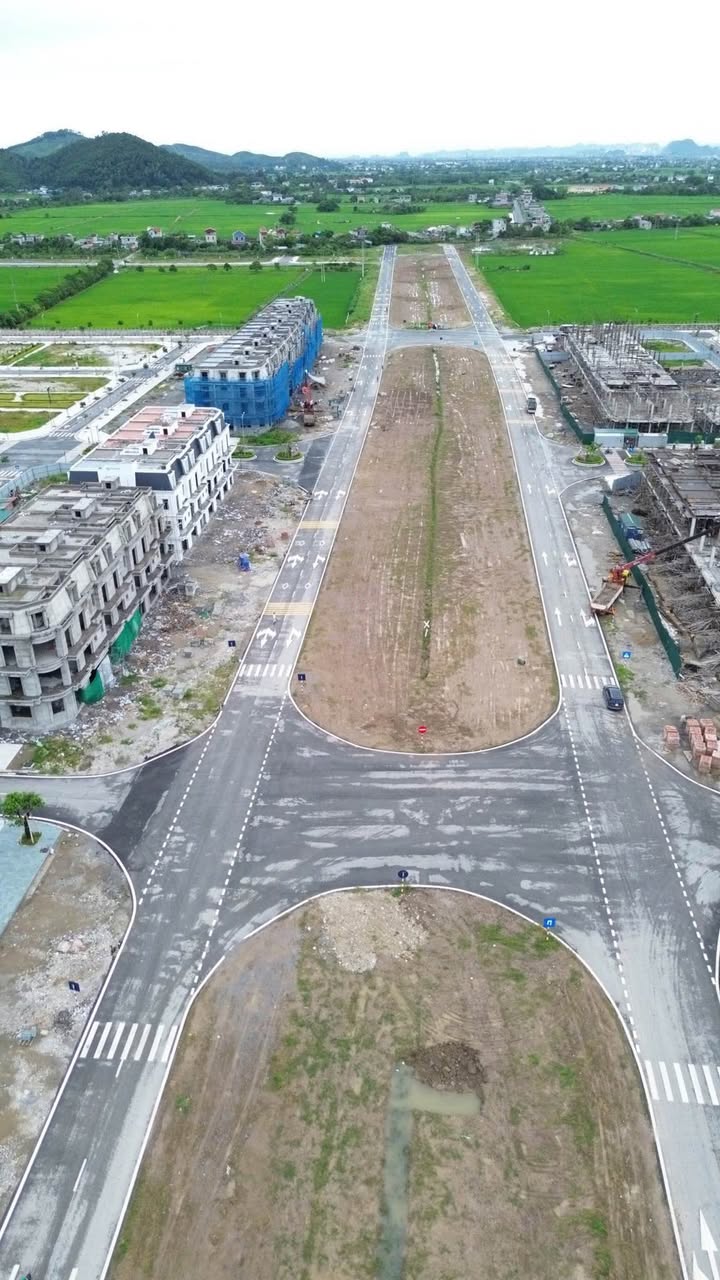 Đất nền Tân Thanh Hà Nam 100m² thỏa thuận - Sổ đỏ chính chủ