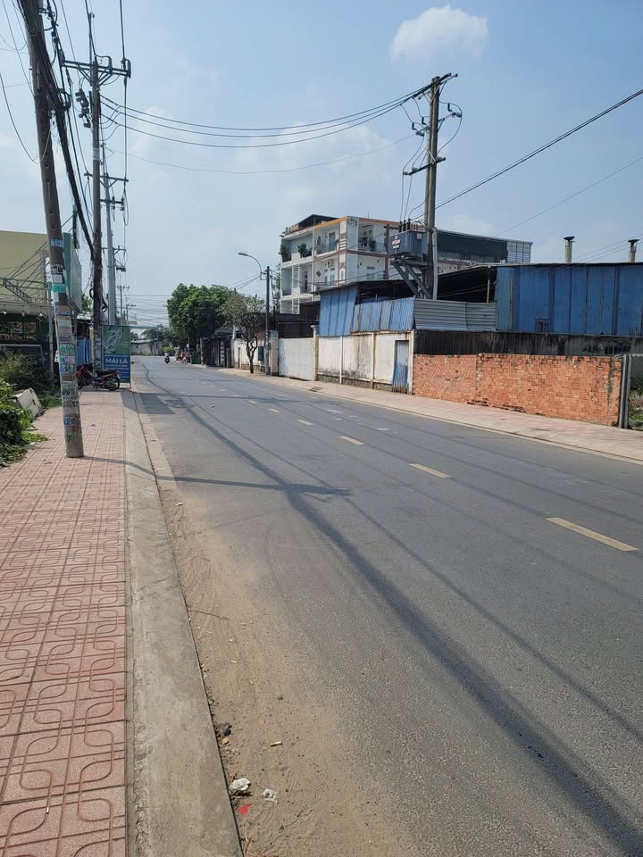 Nhà mặt tiền Xuân Thới Sơn 16 Hóc Môn 378m² 13 tỷ - Mặt tiền kinh doanh