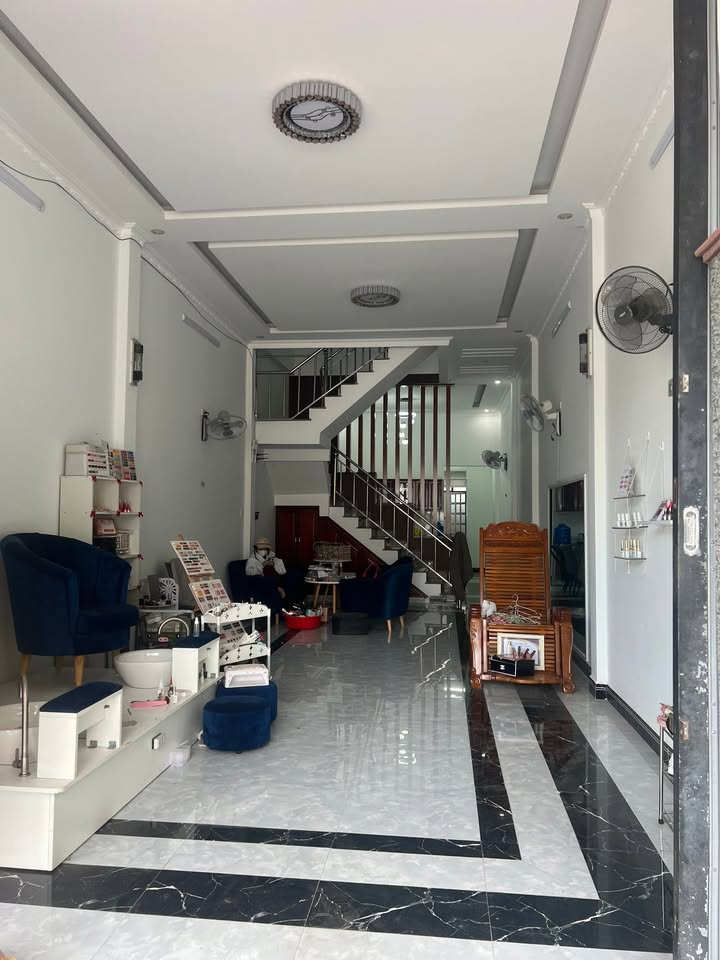 Nhà riêng Lê Lai Kon Tum 113m² - Chính chủ vào ở